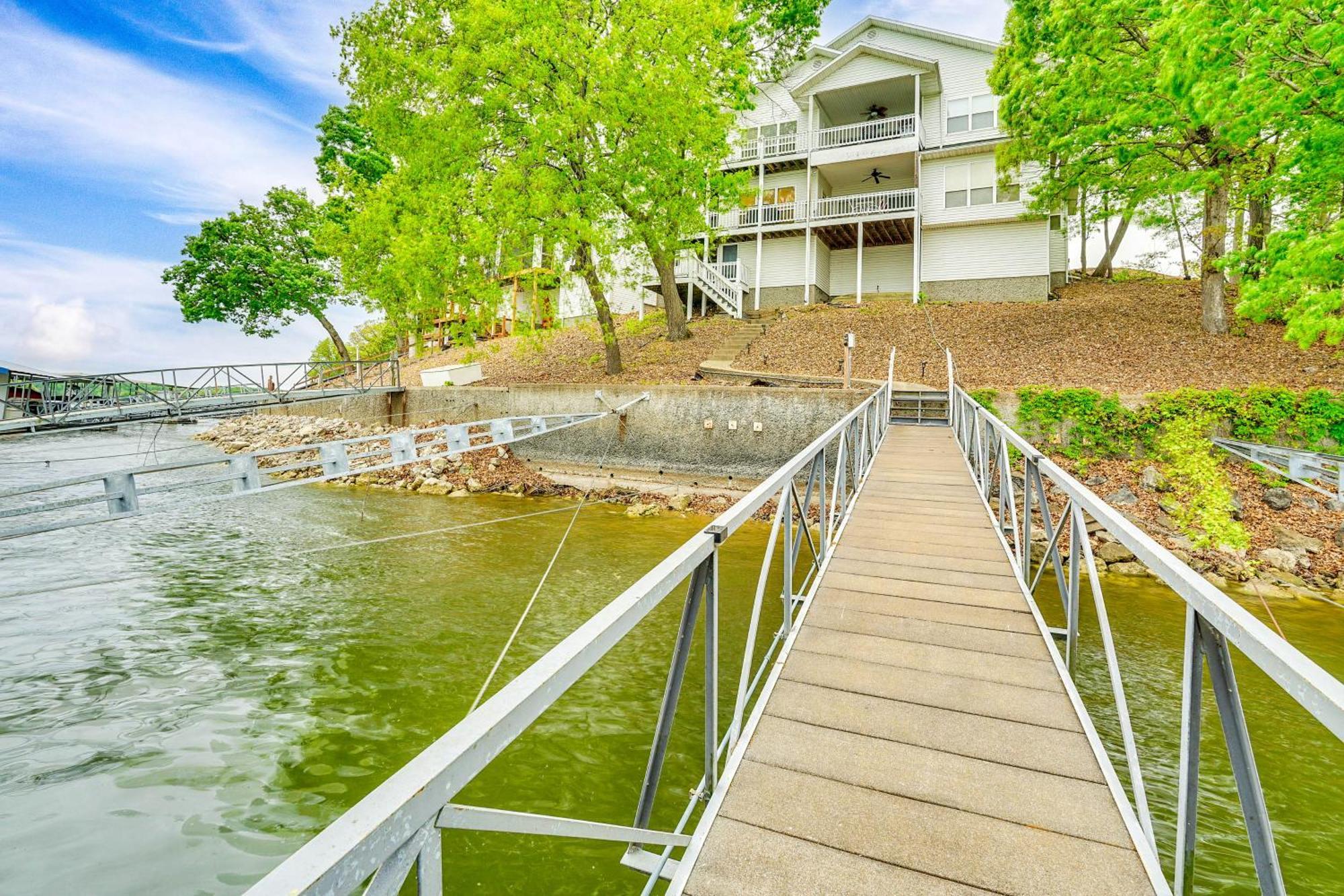 Townhouse With Shared Dock On Lake Of The Ozarks! Zewnętrze zdjęcie