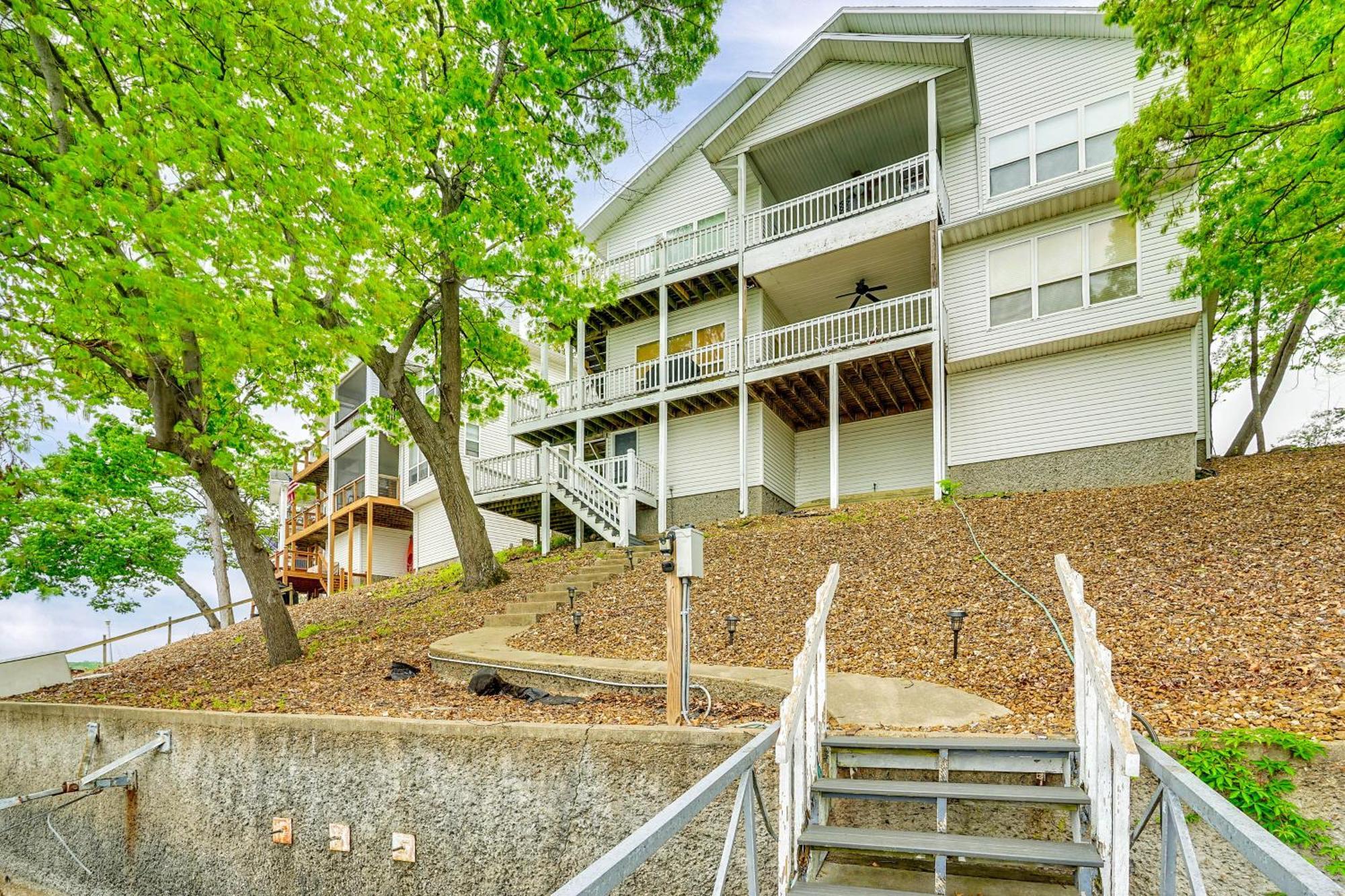 Townhouse With Shared Dock On Lake Of The Ozarks! Zewnętrze zdjęcie