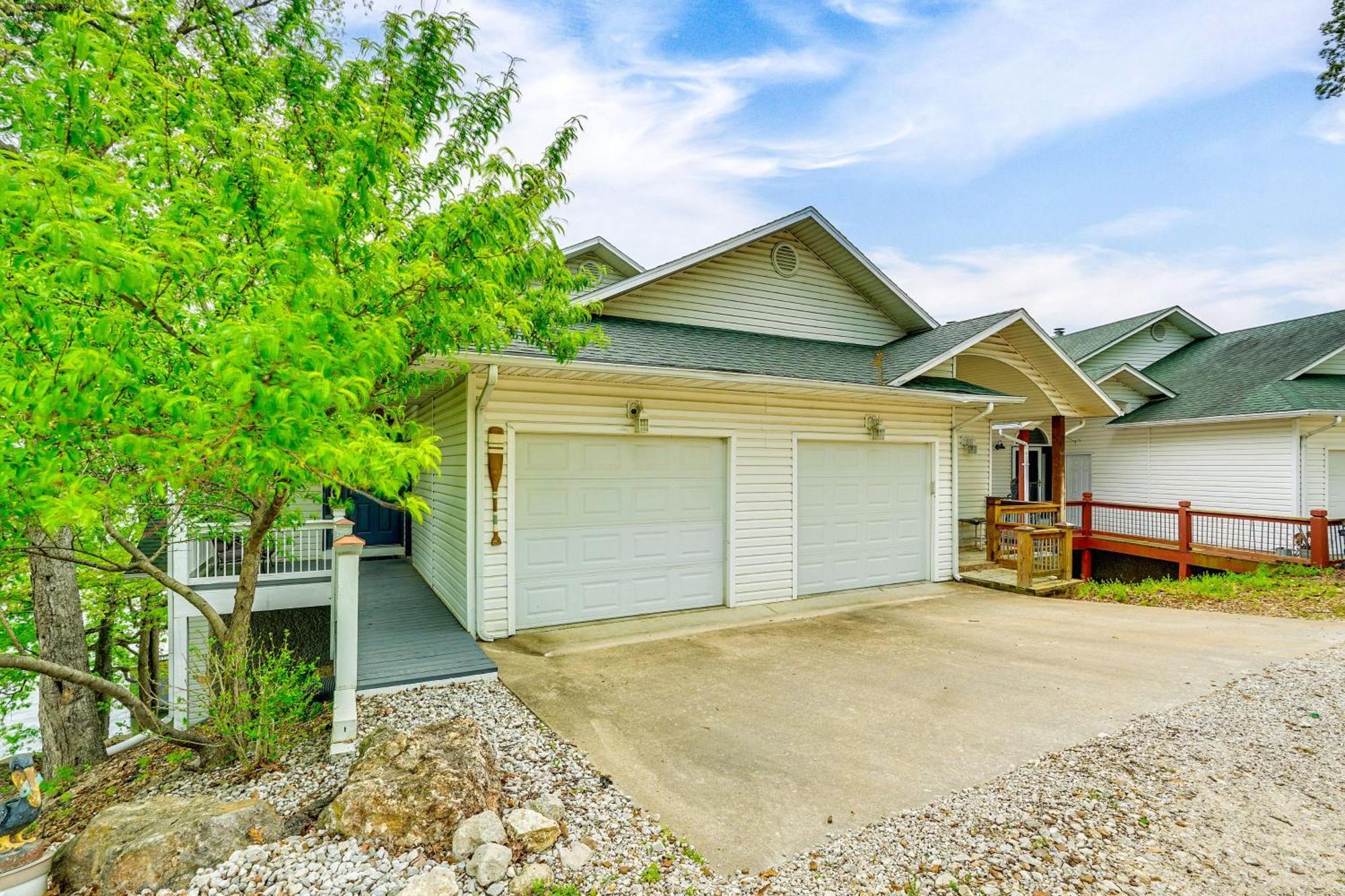 Townhouse With Shared Dock On Lake Of The Ozarks! Zewnętrze zdjęcie