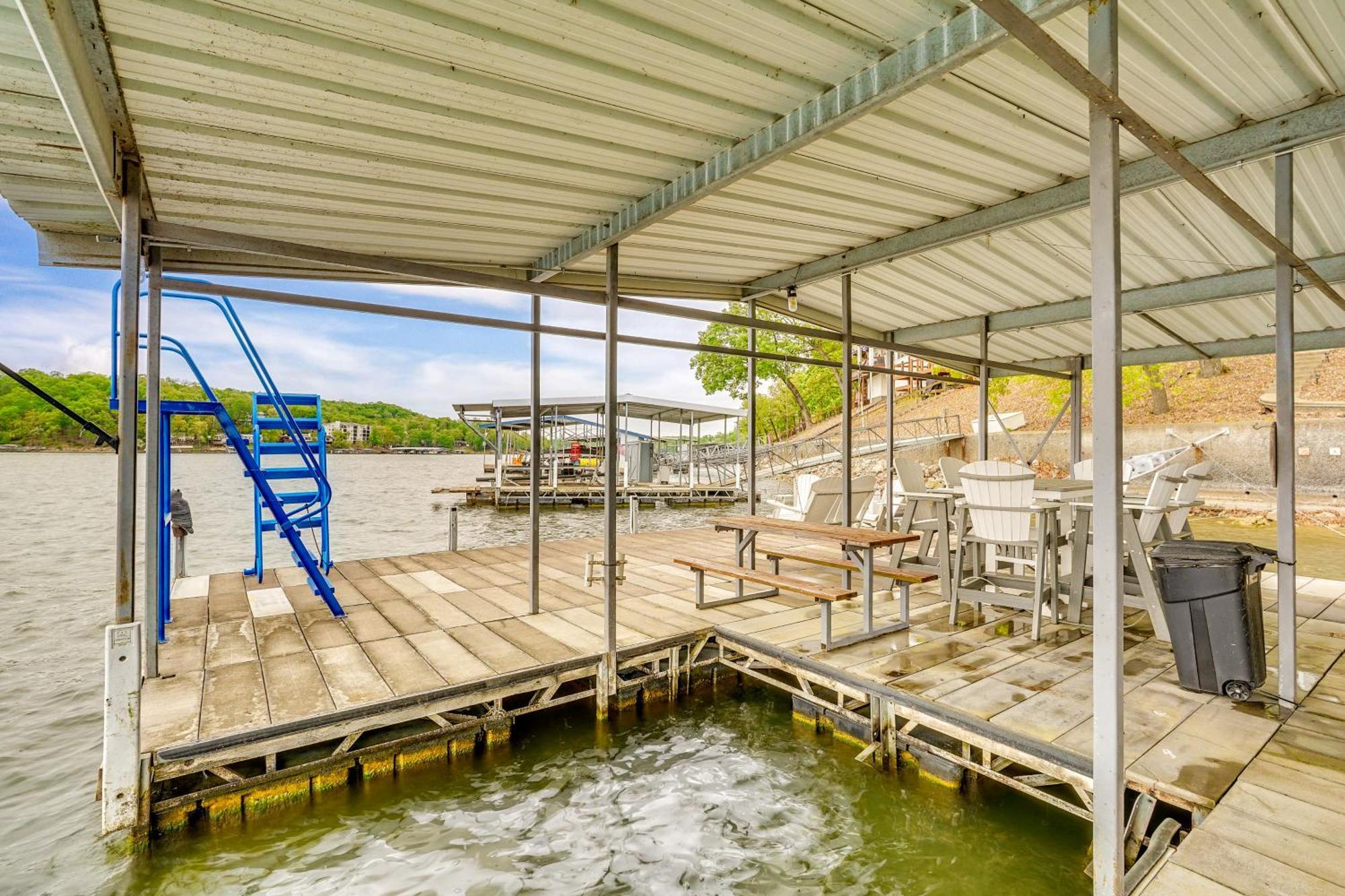 Townhouse With Shared Dock On Lake Of The Ozarks! Zewnętrze zdjęcie